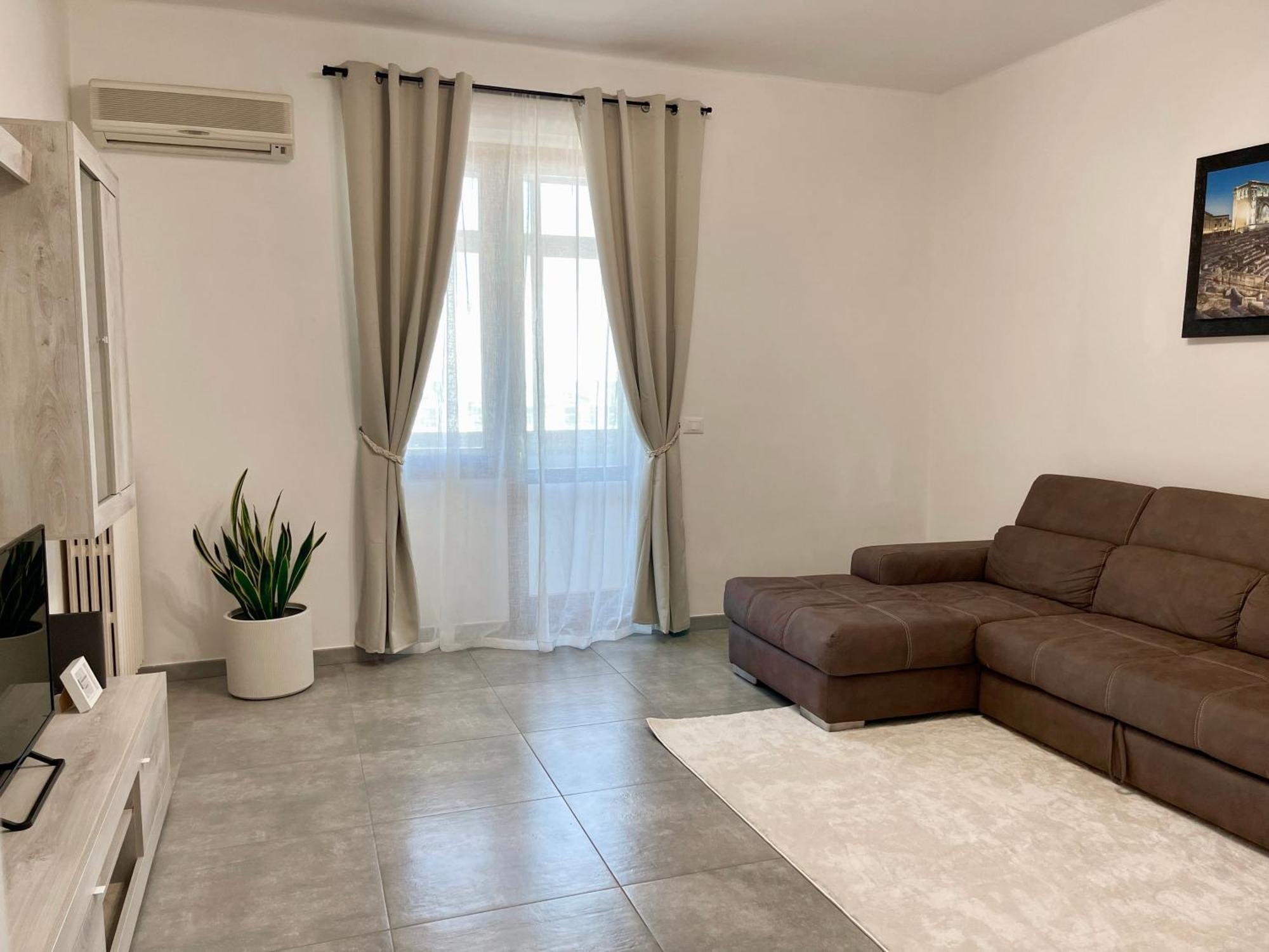 All'Apulia N'23 - Apartment With Parking Лечче Екстер'єр фото